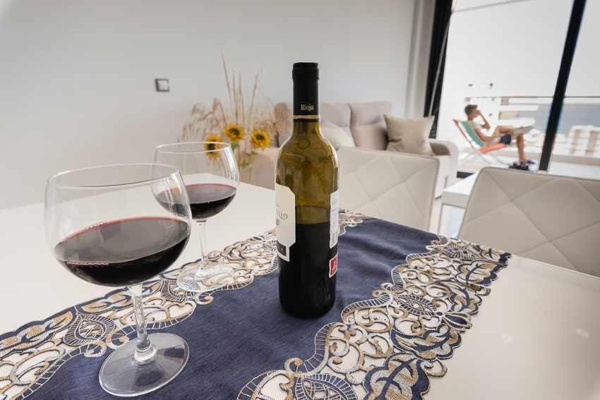 Apartamento Infinity View Holiday Arenales del Sol Eksteriør billede